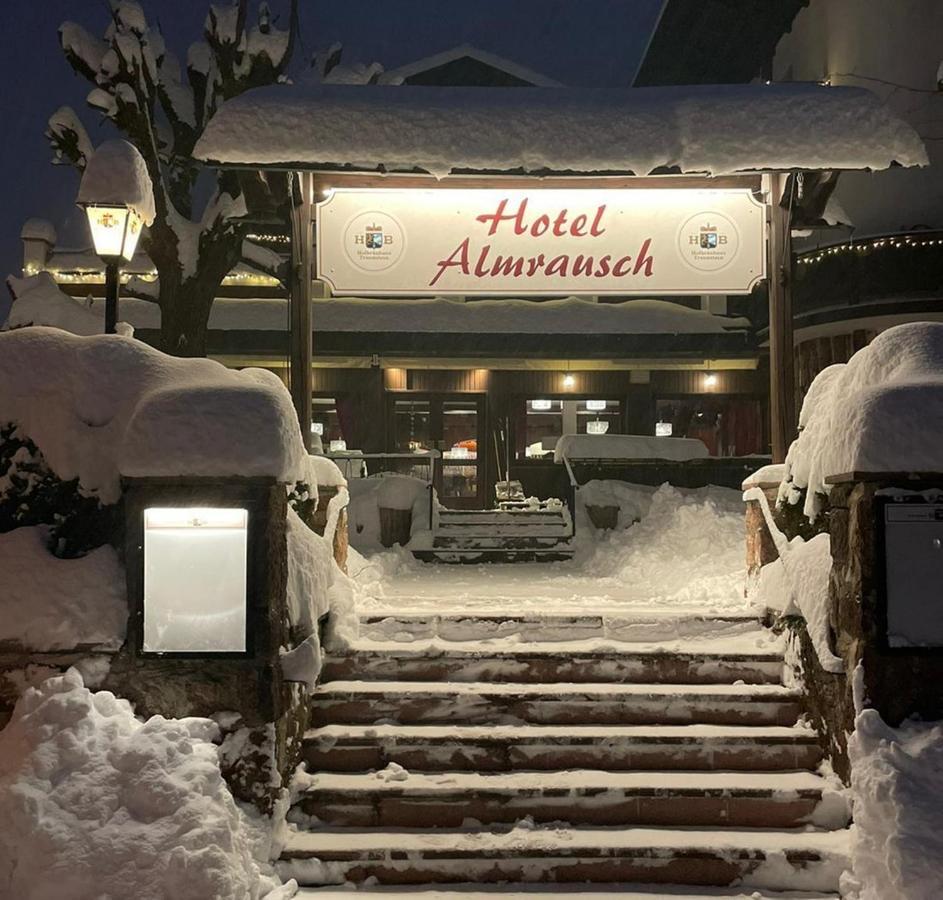 Hotel Almrausch ريت ام وينكل المظهر الخارجي الصورة