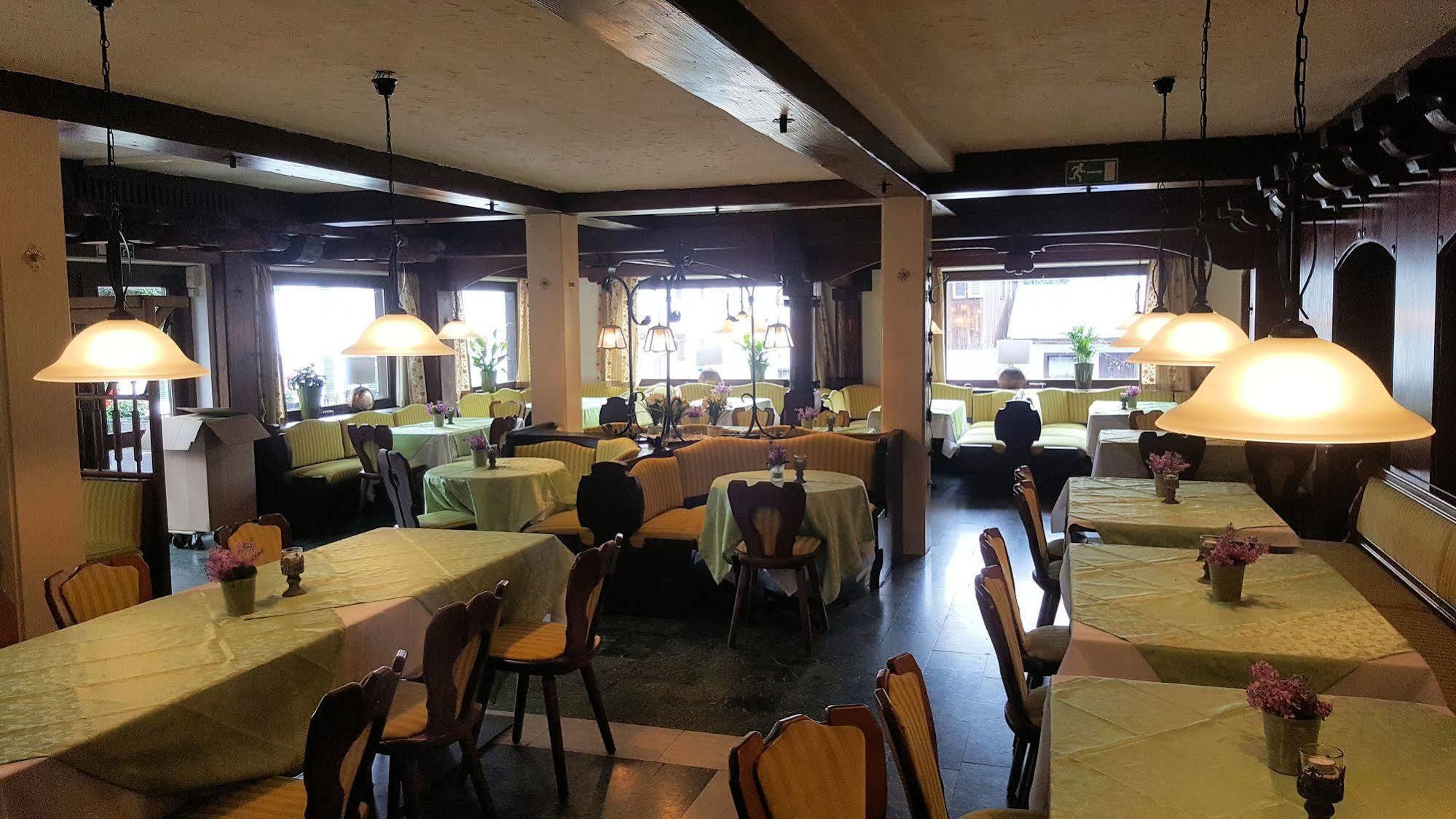 Hotel Almrausch ريت ام وينكل المظهر الخارجي الصورة