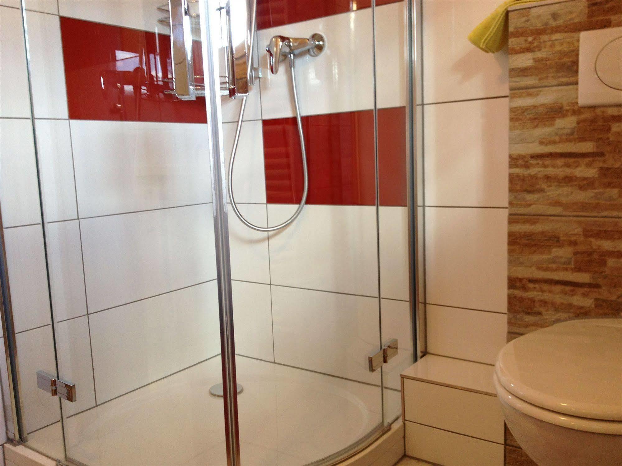 Hotel Almrausch ريت ام وينكل المظهر الخارجي الصورة